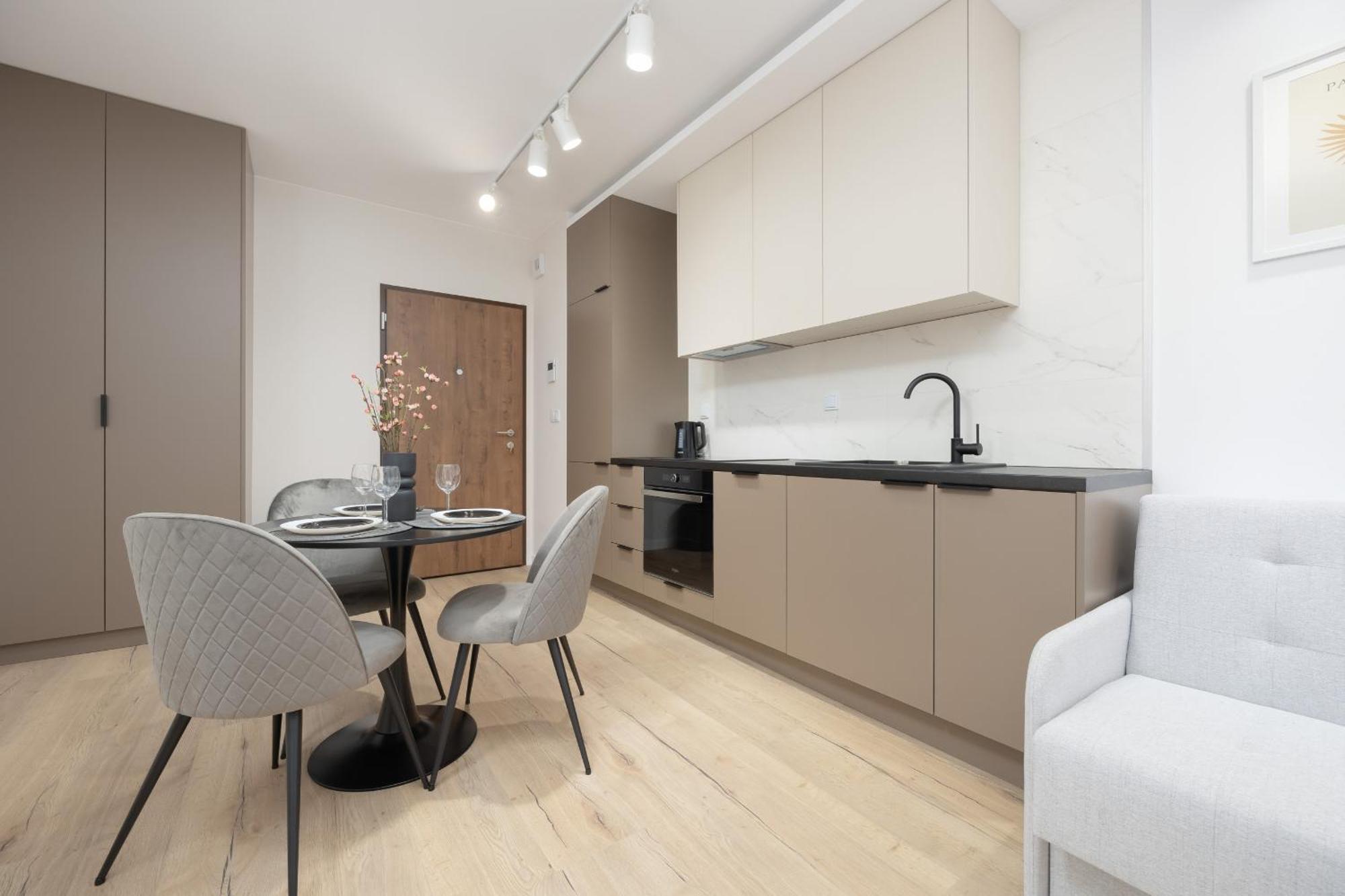 Wyjatkowe Studia W Warszawie By Renters Apartament